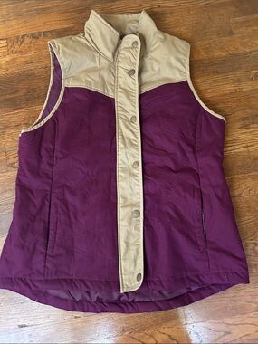 Magellan Vest Eggplant and Khaki